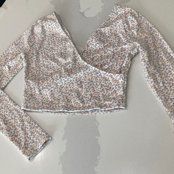 Floral Wrap-Style Long Sleeve Crop Top - White with Pink & Brown Ditsy Print - Picture 2 of 5